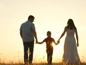 89% молодых нижегородцев в возрасте до 21 года, у которых еще нет детей, видят себя родителями в будущем